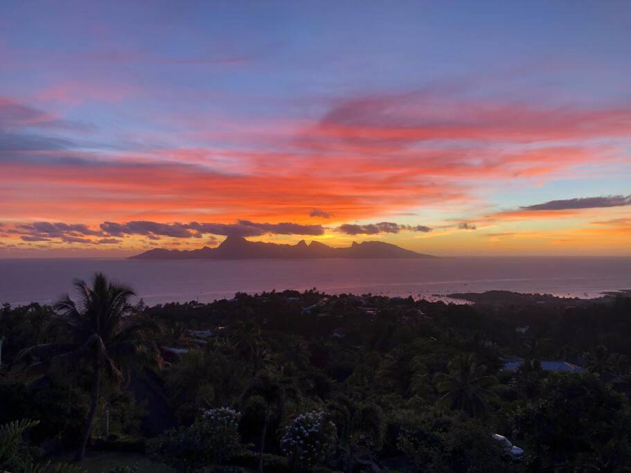 Chambre Totalement Equipee Avec Vue Imprenable!!! Punaauia  Luaran gambar