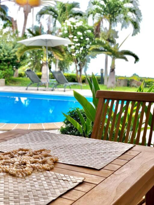 Chambre Totalement Equipee Avec Vue Imprenable!!! Punaauia  Luaran gambar